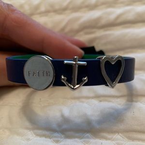Keep Collective bracelet Faith Hope Love